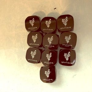 Younique Loose Pigments